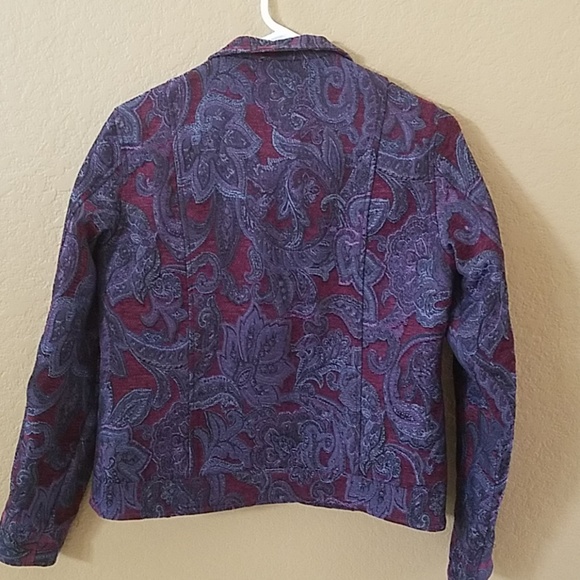 Jacket - Picture 4 of 5